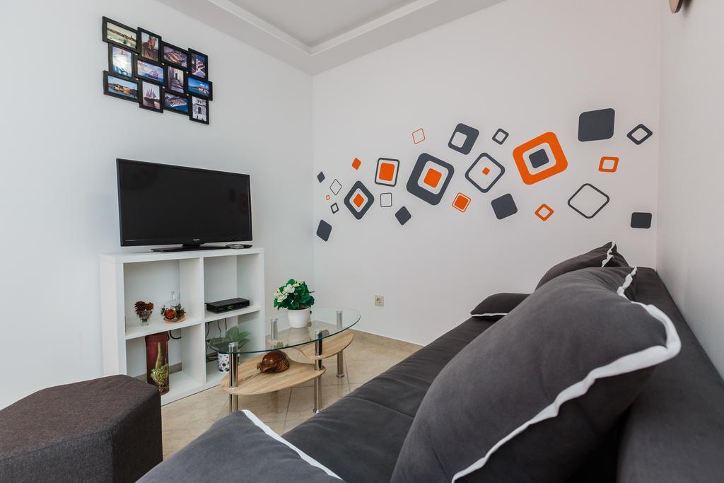 Apartments Viljac Trogir Oda fotoğraf